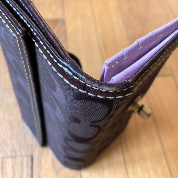 COACH Signature canvas wallet - Picture 9 of 11